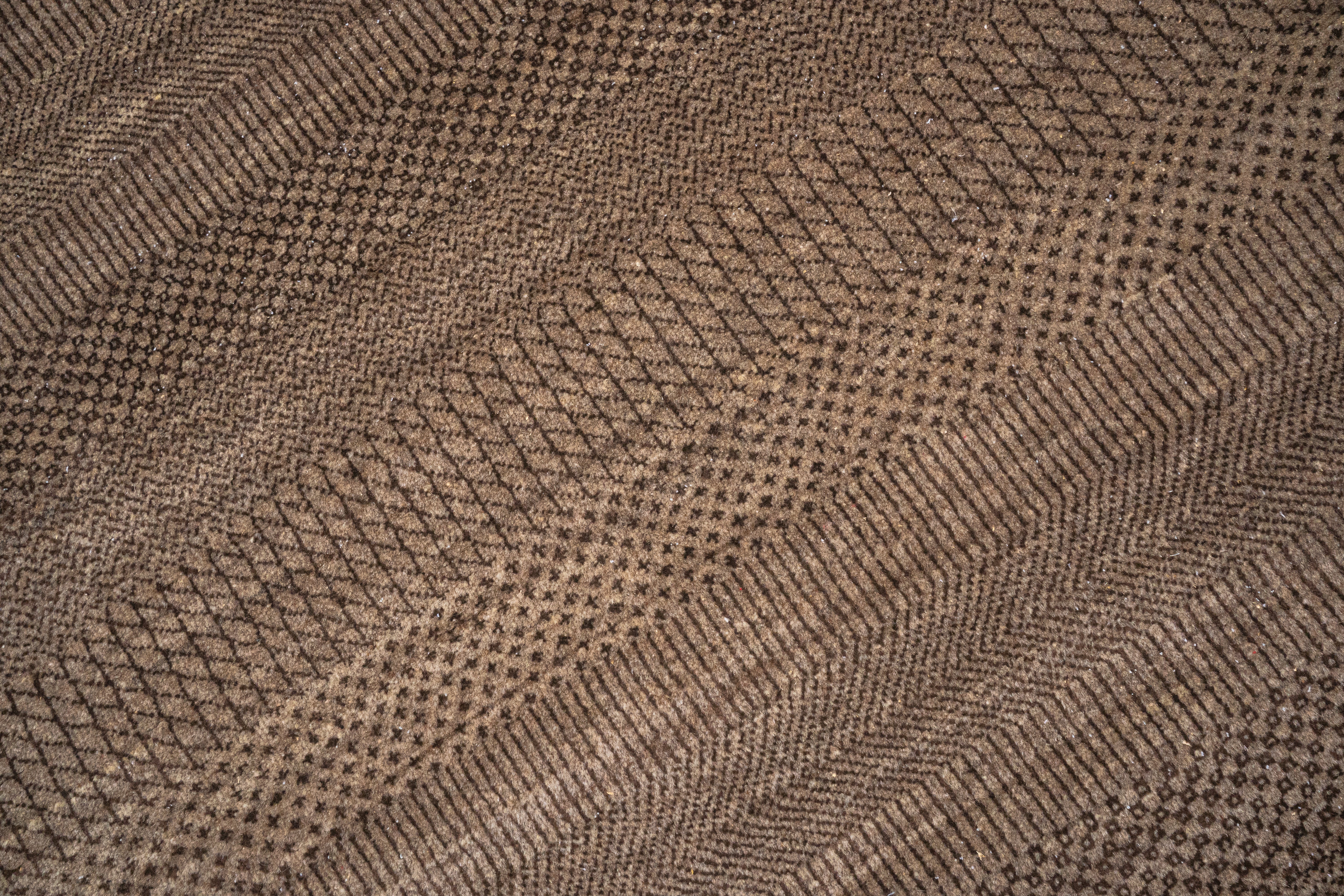 DIA- 1515 MCN Пастельно-коричневый и изюмно-черный